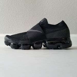 vapormax flyknit moc triple black